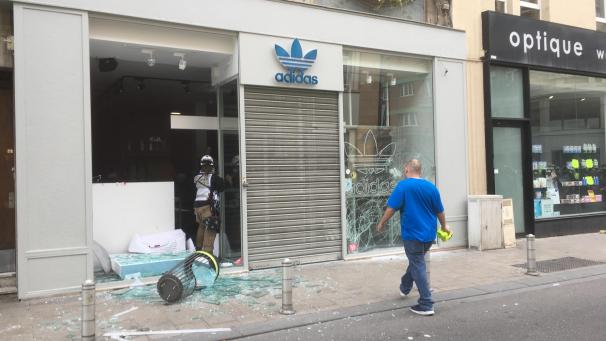 L acte 27 des gilets jaunes a Reims se solde par de gros degats